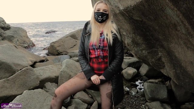 Teen Lady in a Plaid Skirt Masturbates Pussy To Public Outdoors Near The Sea  Real Female Orgasm