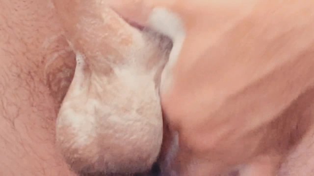 SHAVE YOUR BALLS 101, IF YOU SHAVE THEY WILL CUM