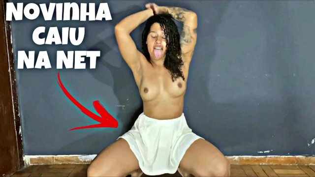 De Mini Saia Dançando Funk!
