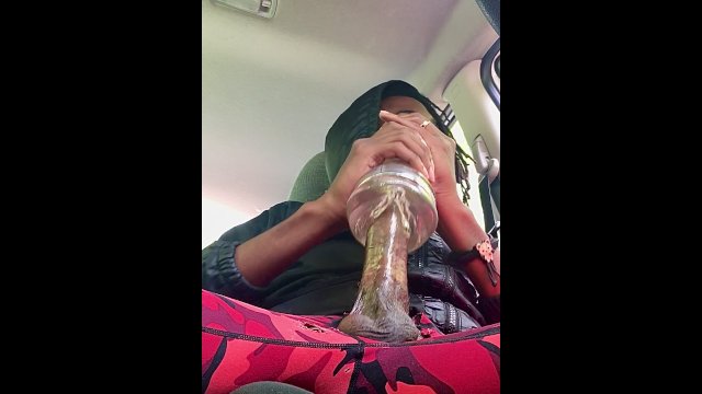 Masturbating in the car with a clear flashlight 🔦🚗 in public