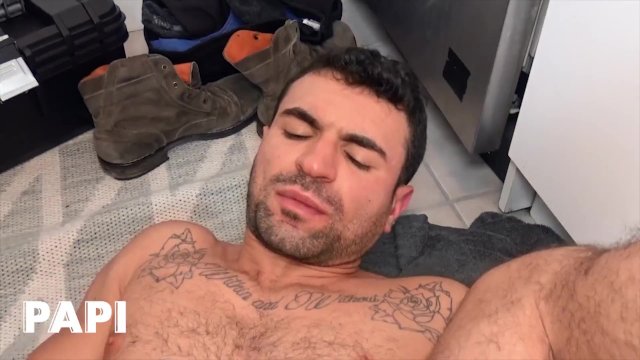 Papi - Handsome Plumber's,  Greene, Client Can't Resist The View Of His Ass As He Fixes The Sink