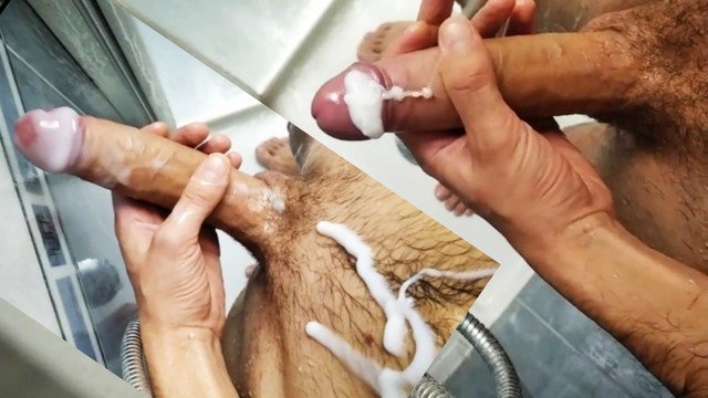 Jerking Big Cock in Shower, Cream Baths Cock and Squirting on Feet