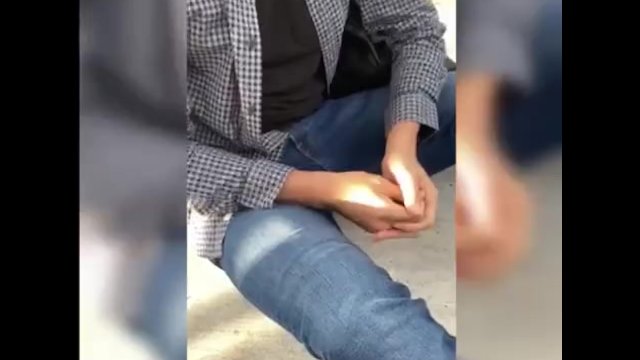 CHICA Mexicana Ofrece DINERO a Hombre por SEXO!Le OFREZCO DINERO para que me lo ENSEÑE en PÚBLICO #1