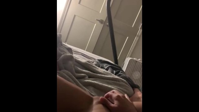 Fat Pussy Teen Rubbing Clit And Talking Nasty