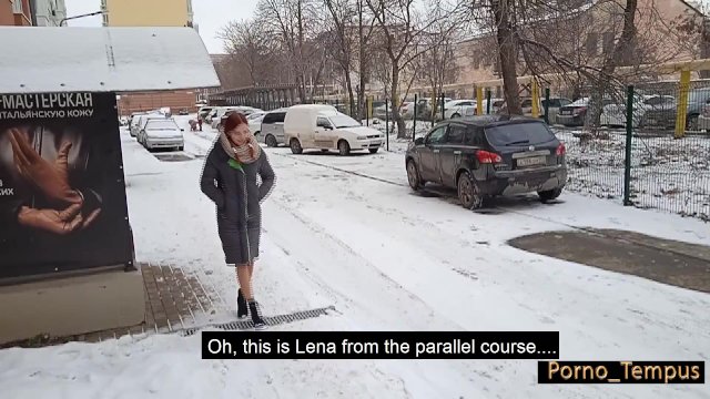 Русская рыжая студентка соблазнена мной с помощью волшебного кольца на анальное
