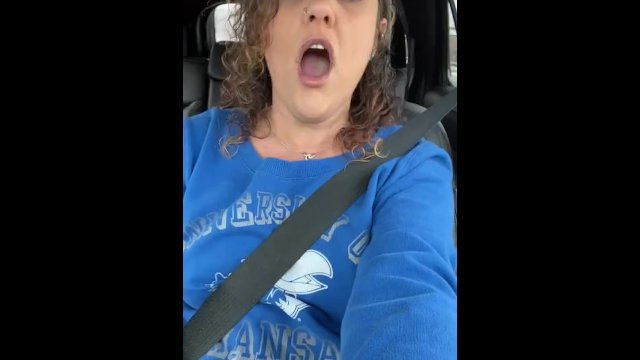 Horny Milf Cums Driving! fans.ly/MalloryKnox37