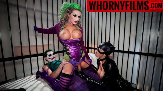 Kinky Parody Cosplay Fuck two Nasty Sluts share a Dick - WHORNY FILMS