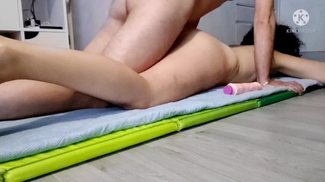 Moglie italiana si fa scopare dal massaggiatore... Scopri la nostra offerta di benvenuto su onlyfans
