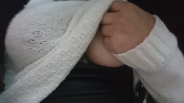 Estas masturbandote solo? Tenés que escuchar esto.