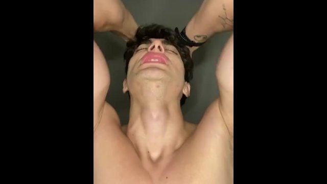 Moaning in spanish :3 - PART 2