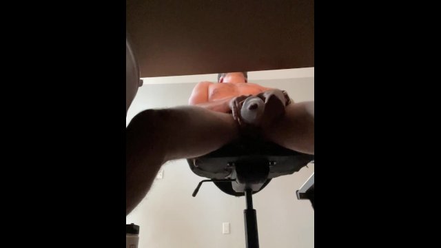 NSFWFH!!! Extreme orgasm, moaning screaming like crazy while working from home :)