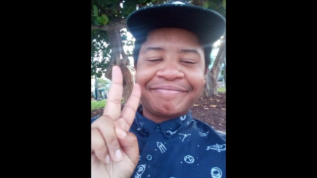 MCGOKU305 SMILES AS HIS BBC IS SUCKED ON BY 35 GIRLS BIG ASS AT ONCE