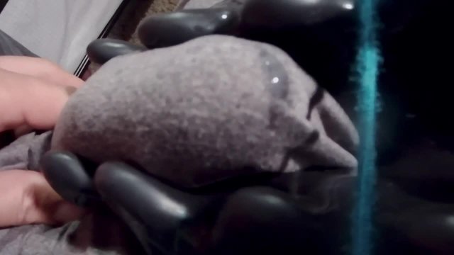 I cum in my pajama pants using the Nobra vibrator
