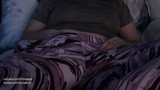 Couldn't fall so I put on some porn...