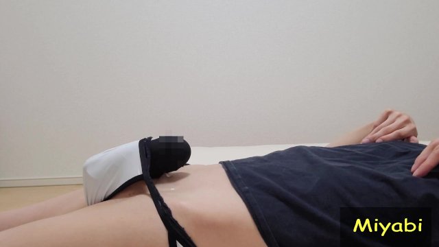 【Submissive male】Japanese asian boy's cumshot nipple masturbation by Fleshlight