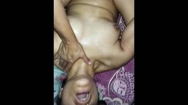 💦 Haciendo sudar a la Casada