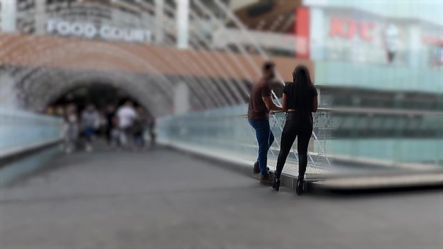 Mujer super sexi hablando español la convenzo de ir a casa y probar su jugoso coño y culo caliente