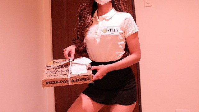 Pinay Pizza Delivery Girl Gets Fucked By Customer