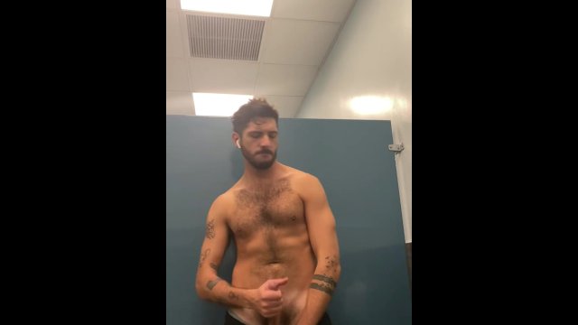 gym jerk off complete